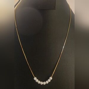 Korea‎ Elegant Gold Tone and Pearl Necklace